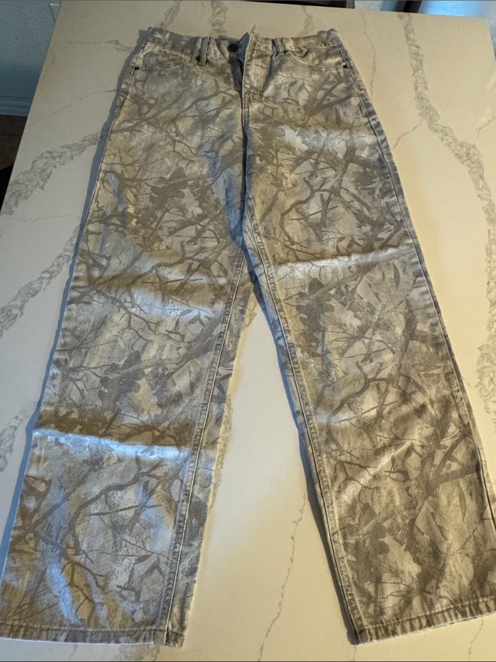 RSQ Men’s Light Gray Camouflage-Style Relaxed Jeans